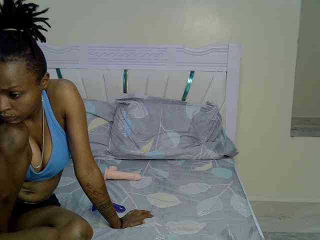 CozyCoupleVibes webcam