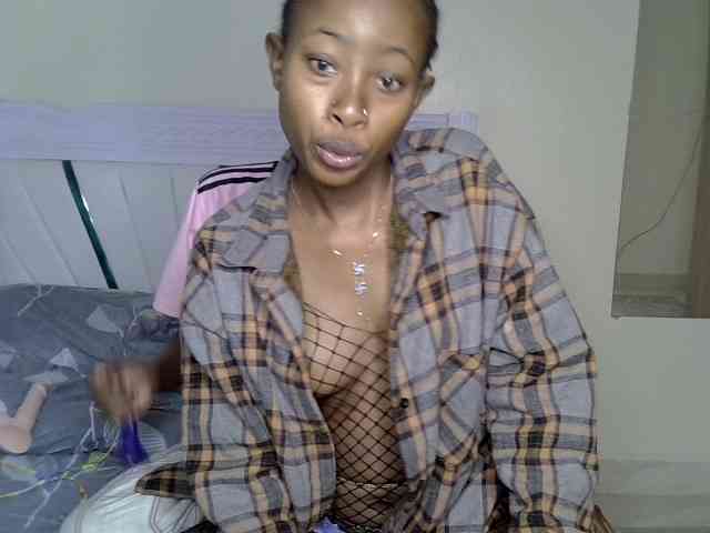 CozyCoupleVibes webcam