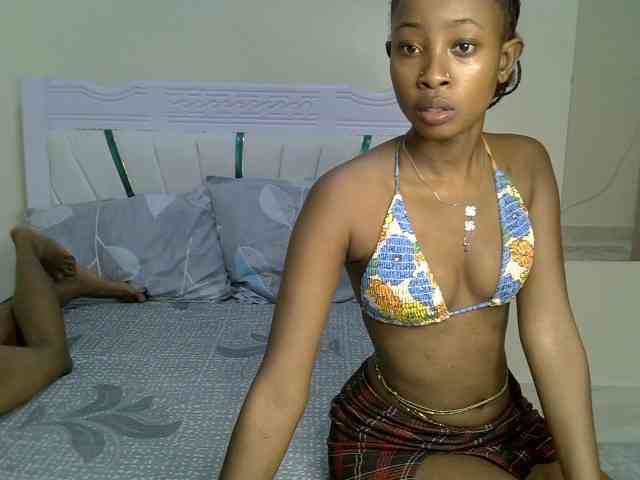 CozyCoupleVibes webcam