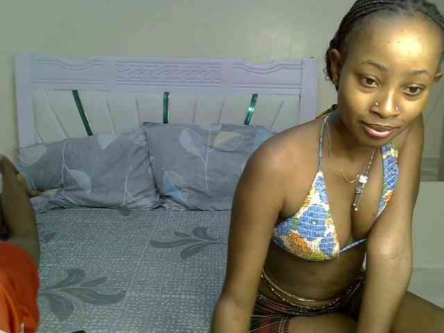 CozyCoupleVibes webcam