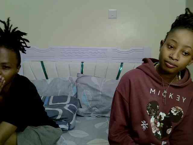 CozyCoupleVibes