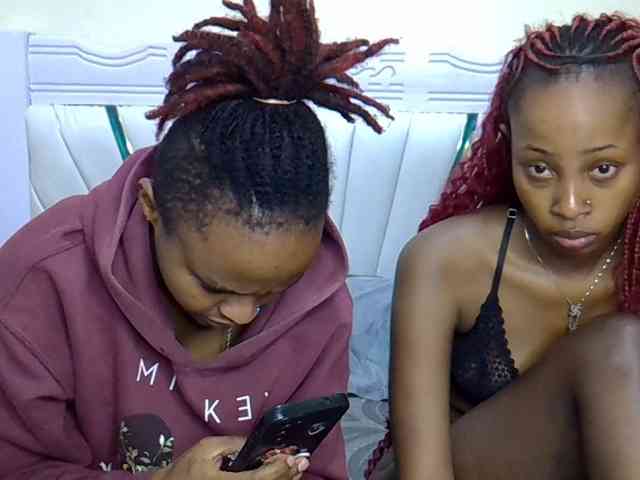 CozyCoupleVibes