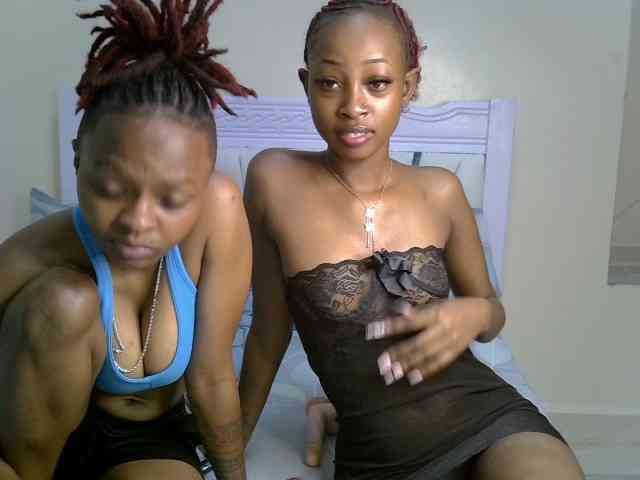 CozyCoupleVibes