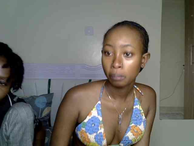 CozyCoupleVibes webcam