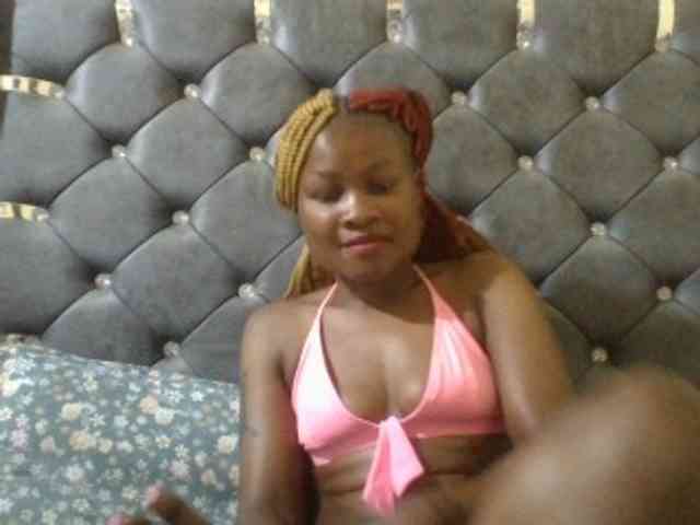 Maggieh22 webcam