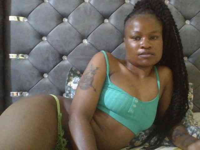 Maggieh22 webcam