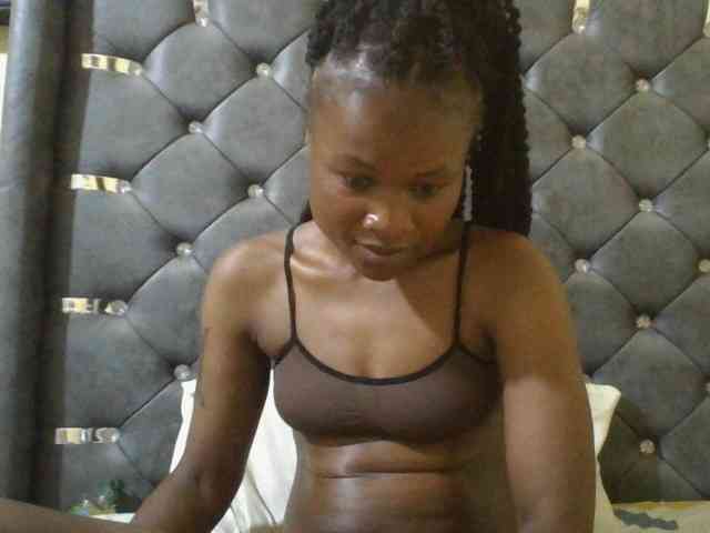 Maggieh22 webcam