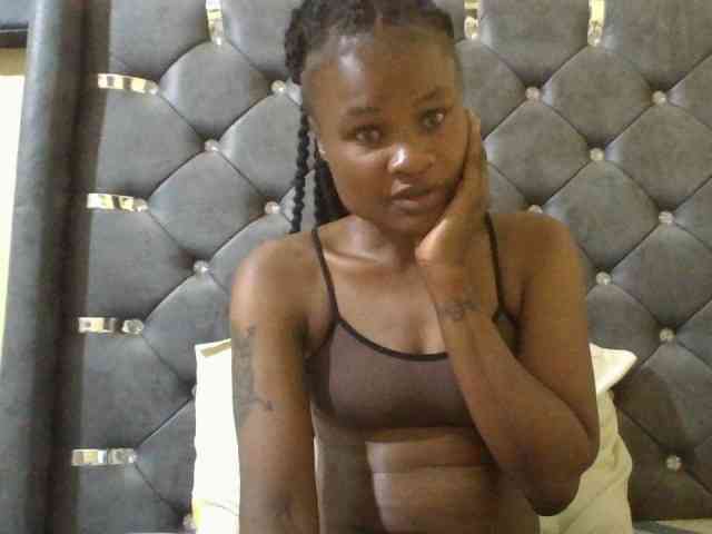 Maggieh22 webcam