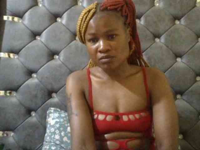 Maggieh22 webcam
