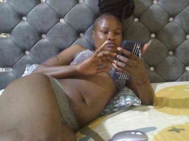 Maggieh22 webcam