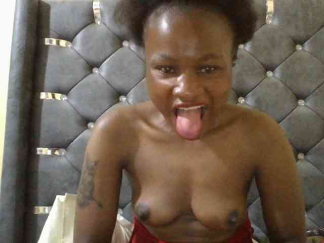 Maggieh22 webcam
