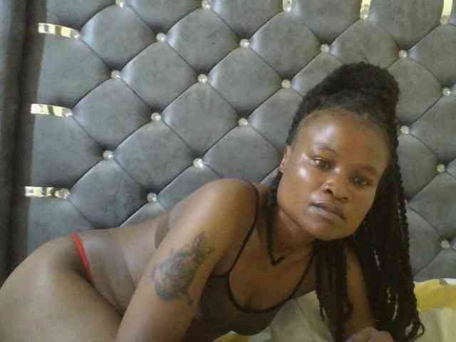 Maggieh22 webcam
