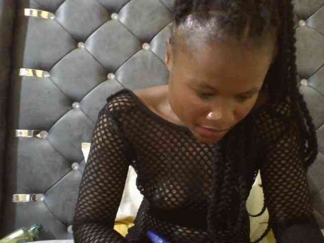 Maggieh22 webcam