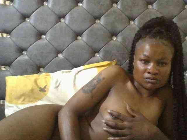 Maggieh22 webcam