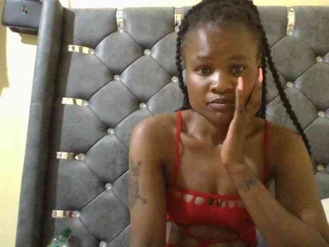 Maggieh22 webcam