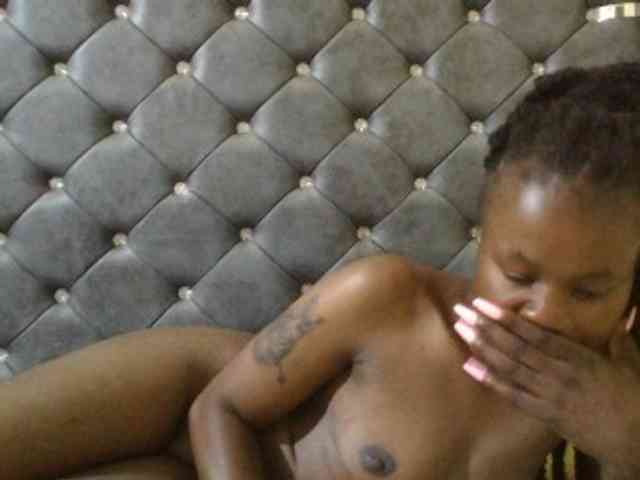 Maggieh22 webcam