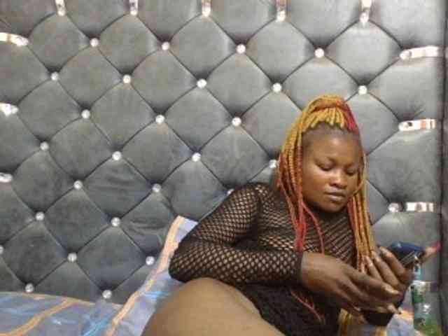 Maggieh22 webcam