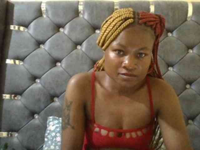 Maggieh22 webcam