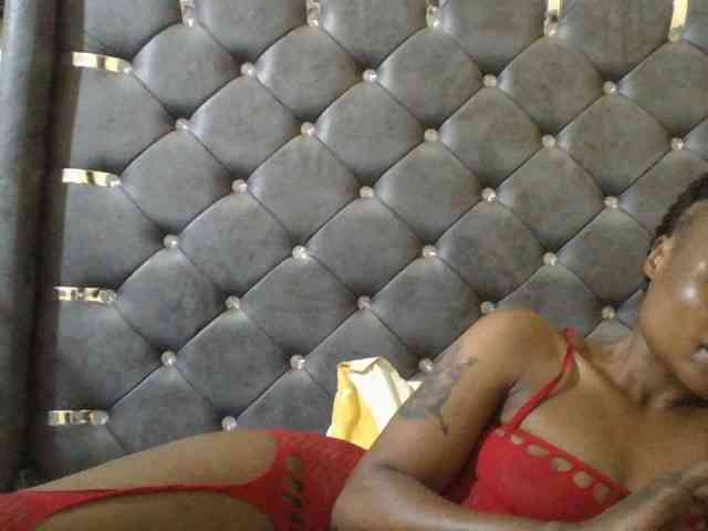 Maggieh22 webcam