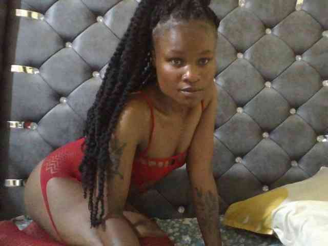 Maggieh22 webcam