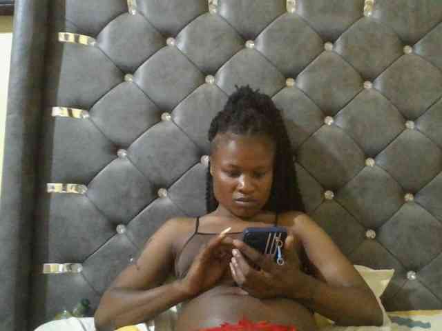 Maggieh22 webcam