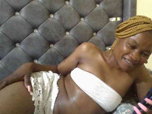 Maggieh22 webcam