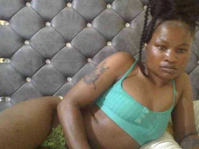 Maggieh22 webcam