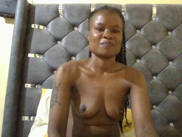 Maggieh22 webcam