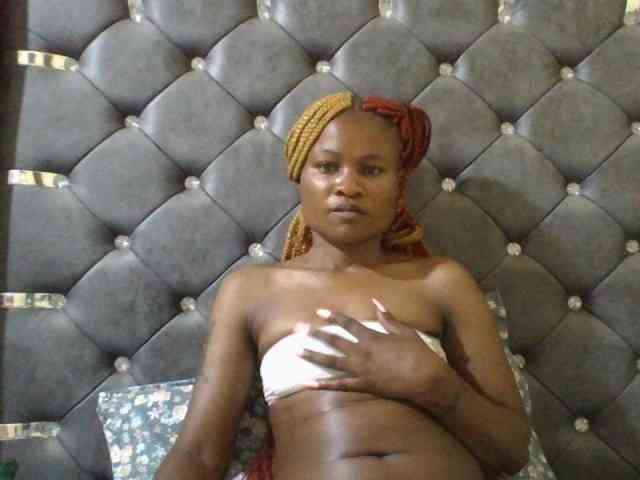 Maggieh22 webcam