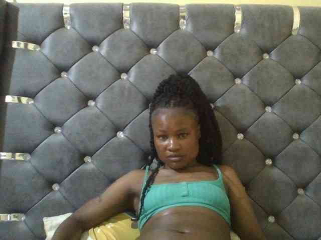 Maggieh22 webcam