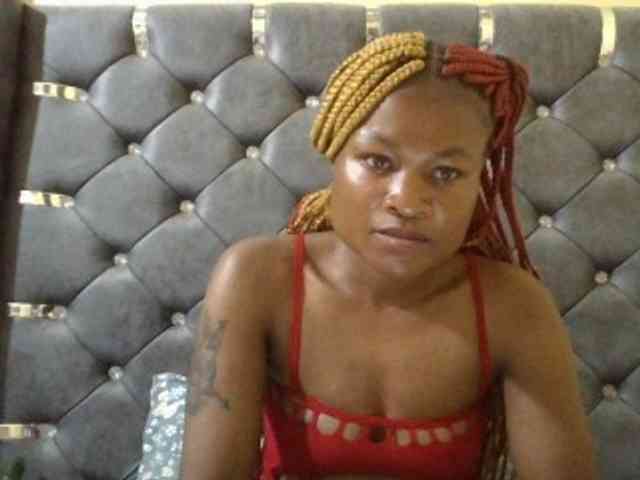 Maggieh22 webcam