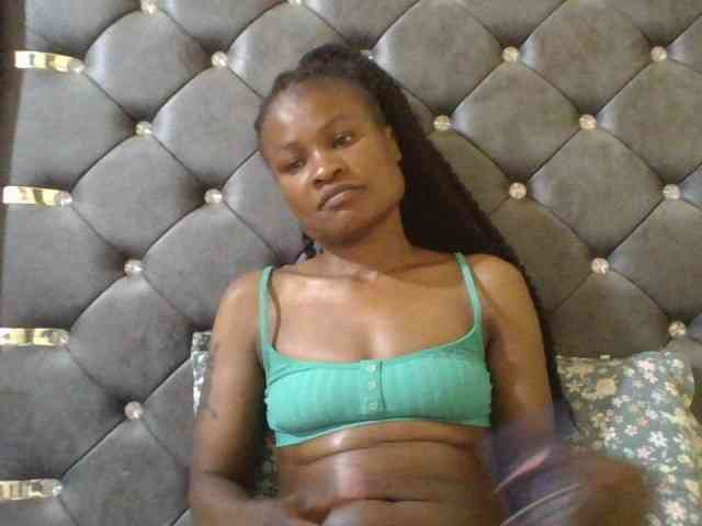 Maggieh22 webcam