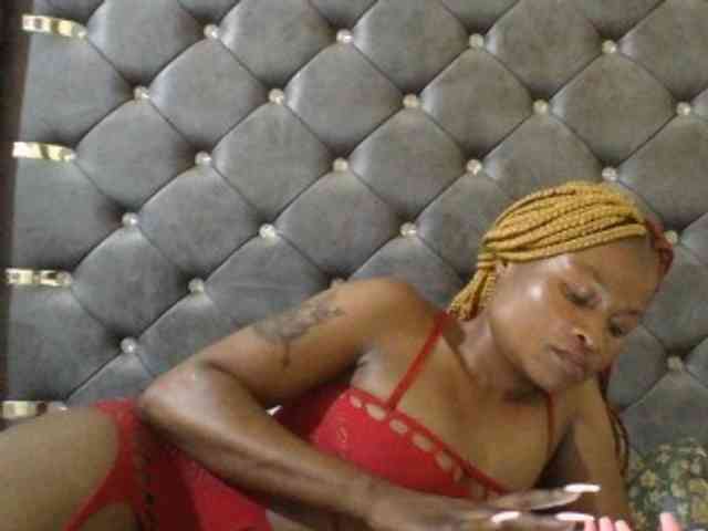 Maggieh22 webcam
