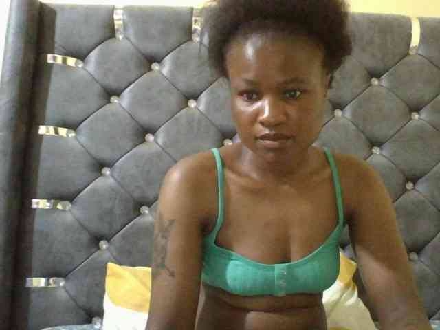 Maggieh22 webcam