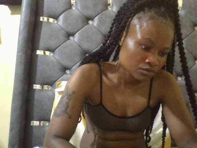 Maggieh22 webcam