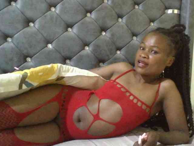 Maggieh22 webcam