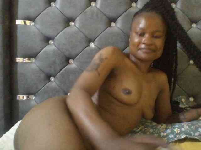 Maggieh22 webcam