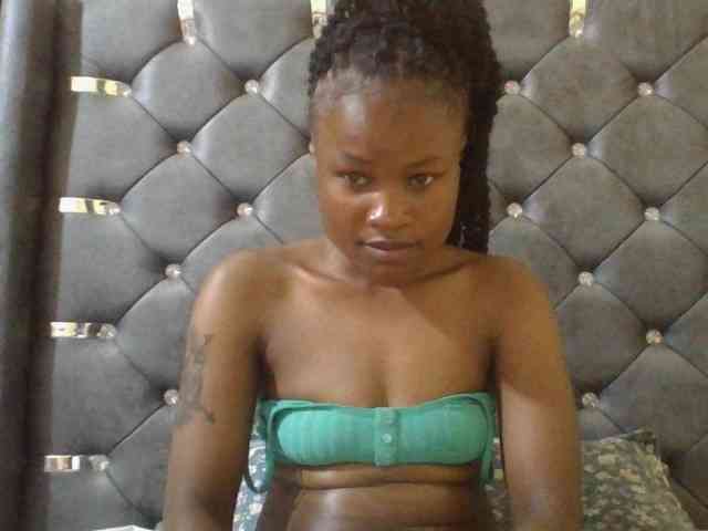 Maggieh22 webcam