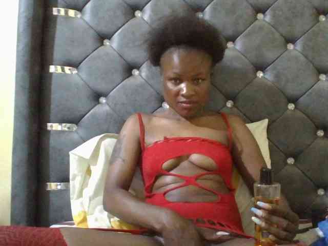 Maggieh22 webcam