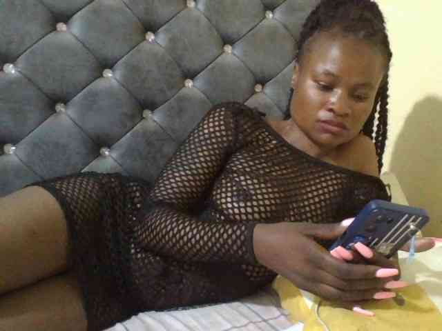 Maggieh22 webcam