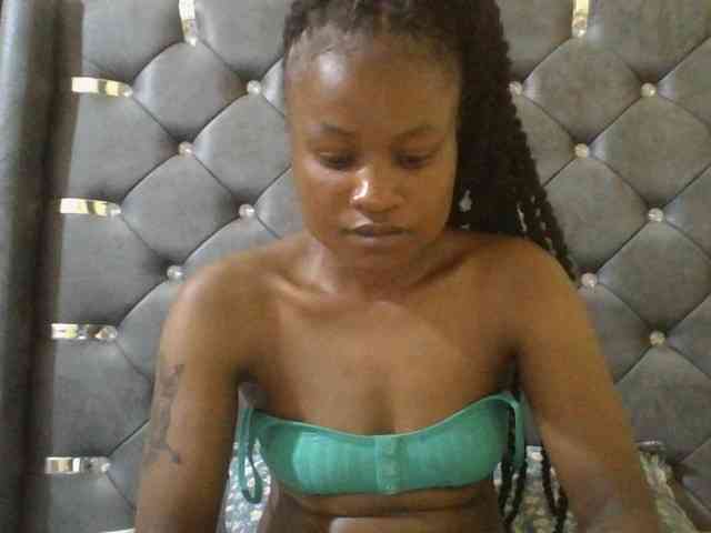 Maggieh22 webcam