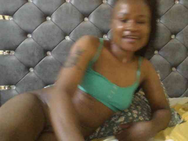 Maggieh22 webcam