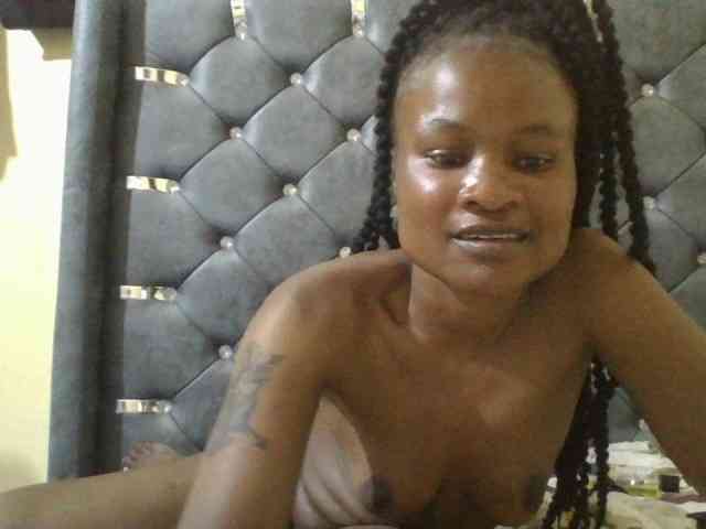 Maggieh22 webcam