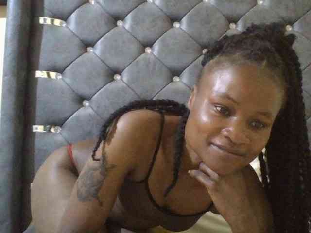Maggieh22 webcam