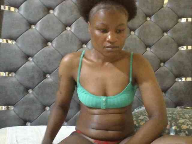 Maggieh22 webcam