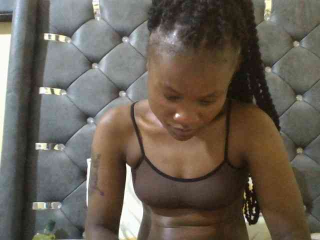 Maggieh22 webcam