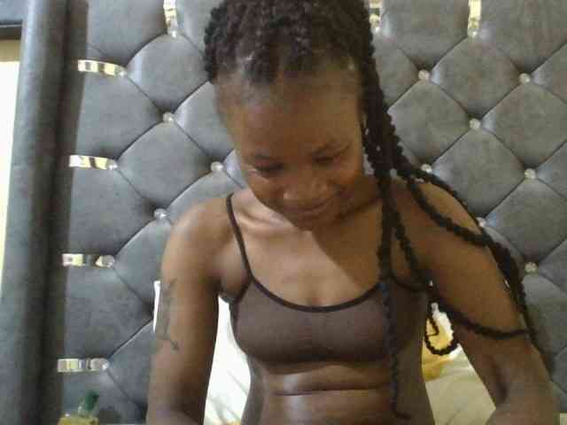 Maggieh22 webcam