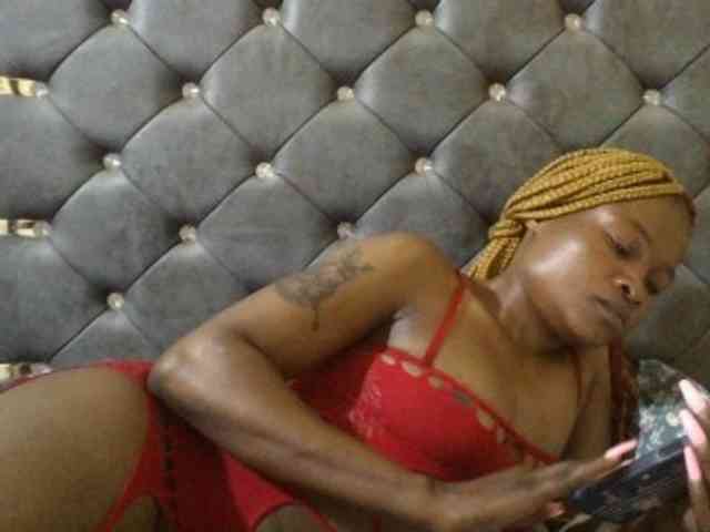 Maggieh22 webcam