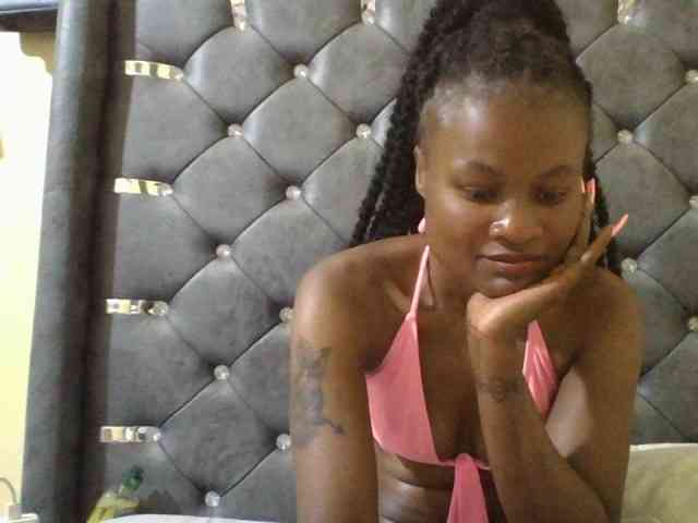 Maggieh22 webcam