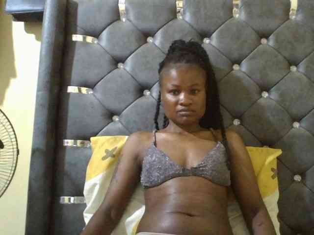 Maggieh22 webcam